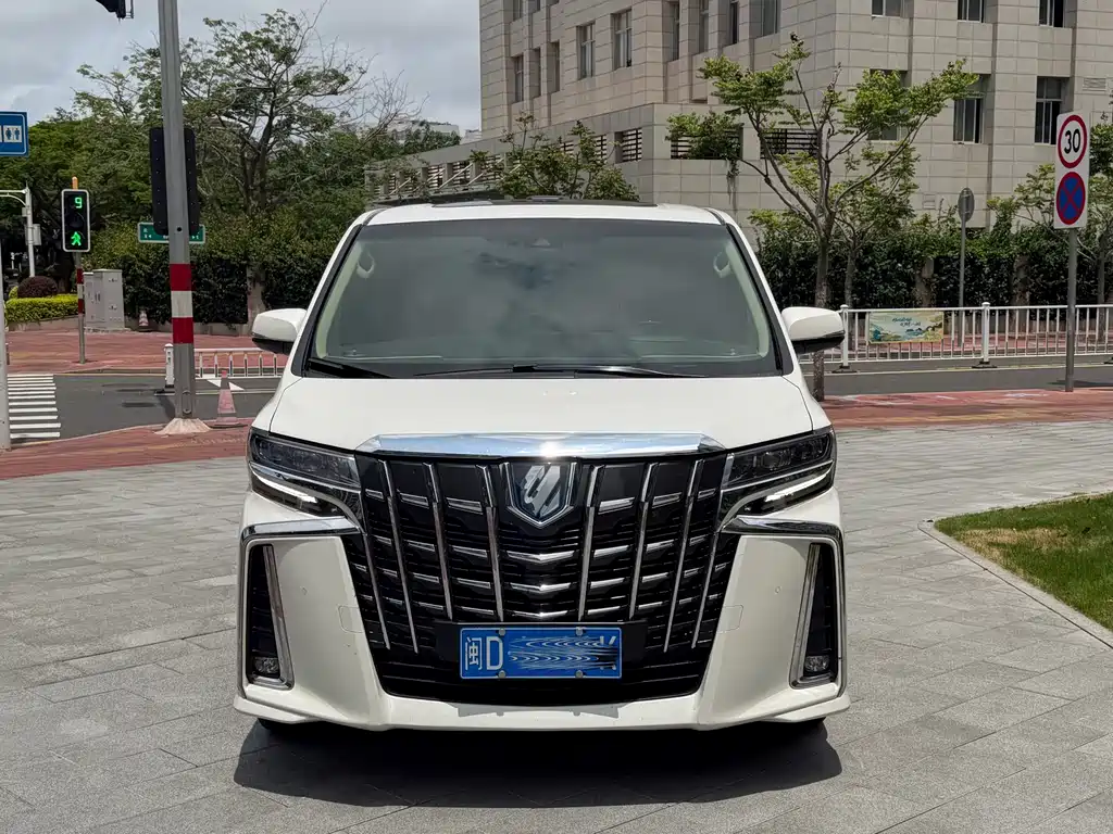 Toyota Alphard 2021 — фото 2