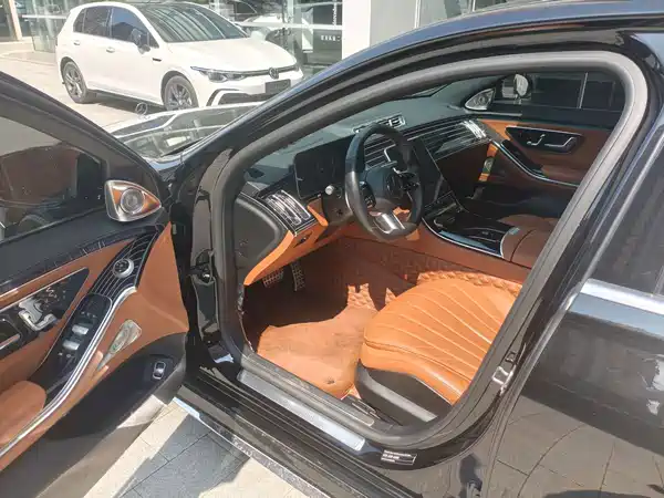 Mercedes-Benz S-Class 2022