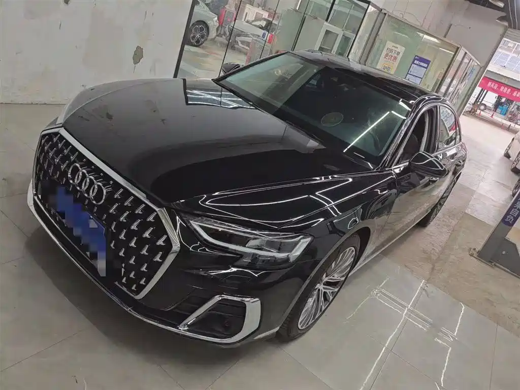 Audi A8 2023