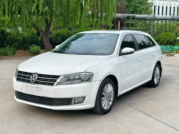 Volkswagen Gran Lavida 2014