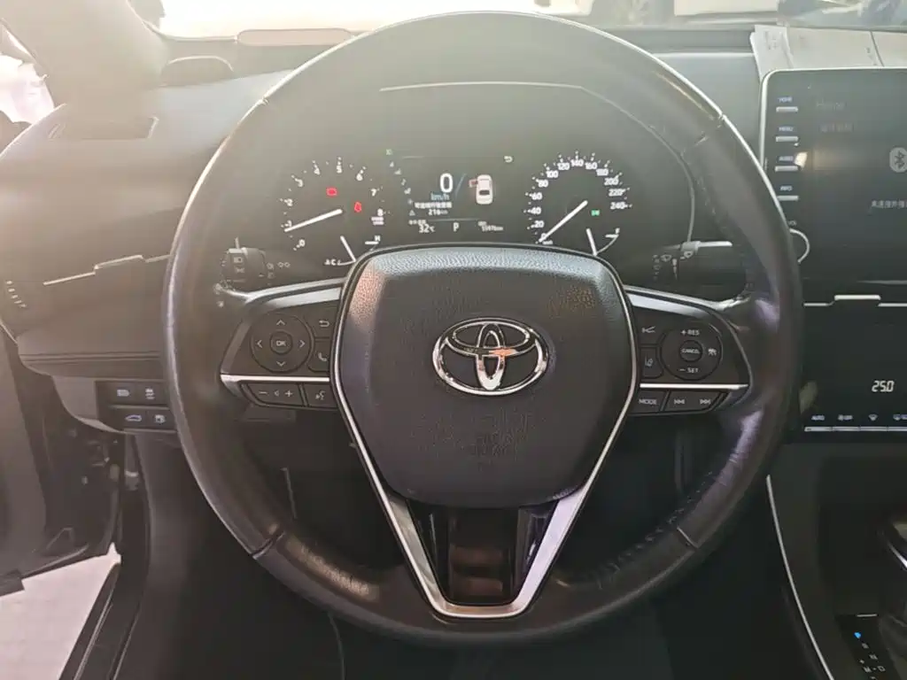 Toyota Avalon 2021 — фото 11