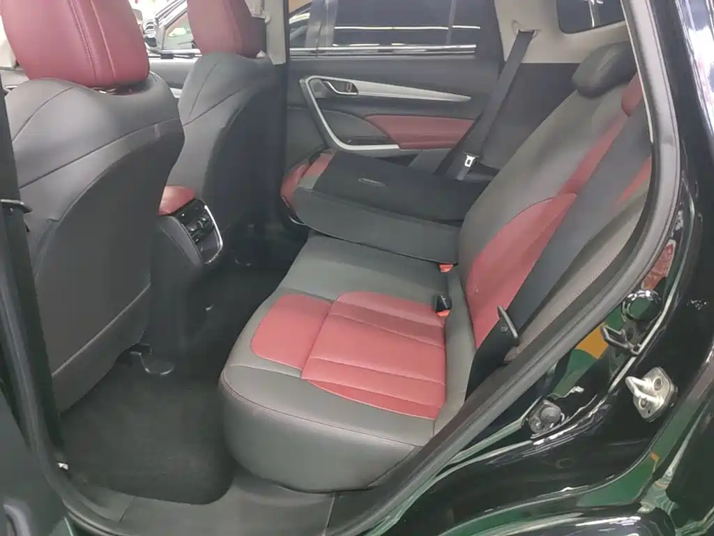 Dongfeng Fengshen AX7 2021 — фото 17