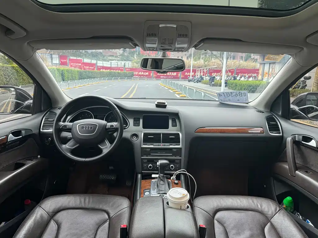 Audi Q7 2010