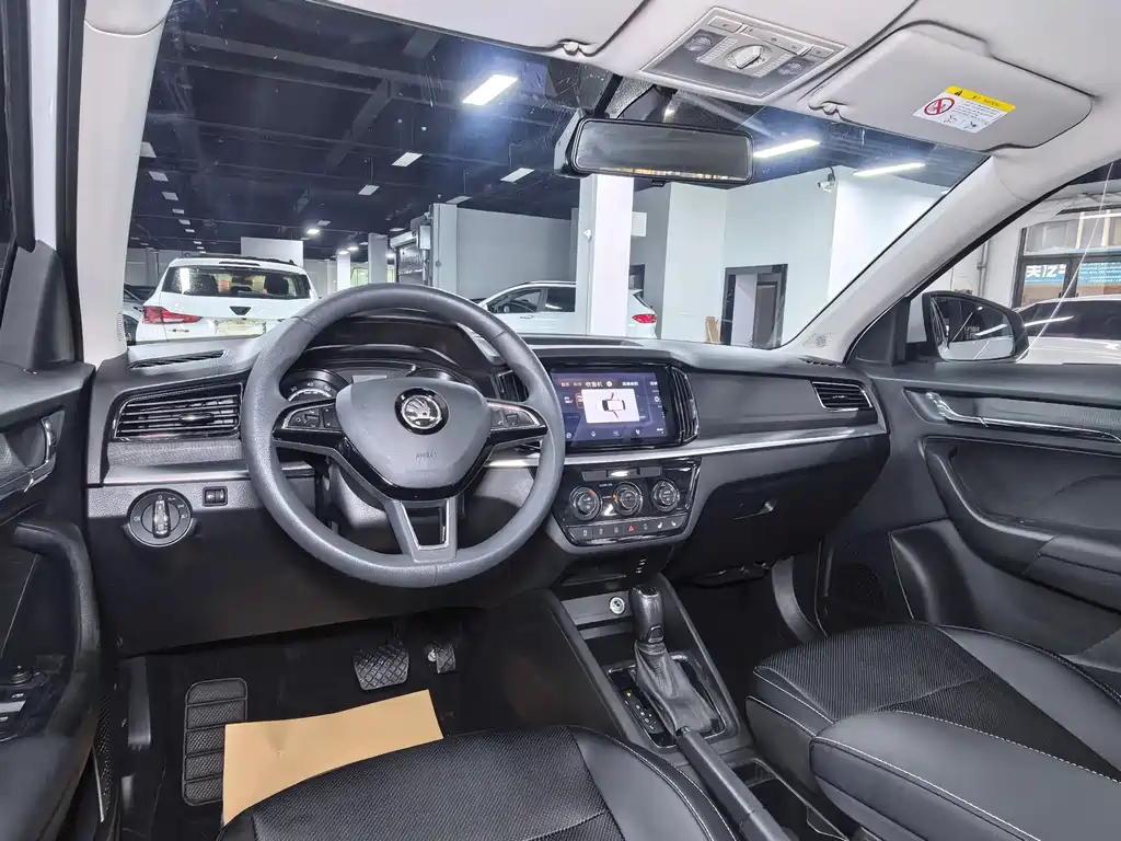 Skoda Kamiq 2023 — фото 13