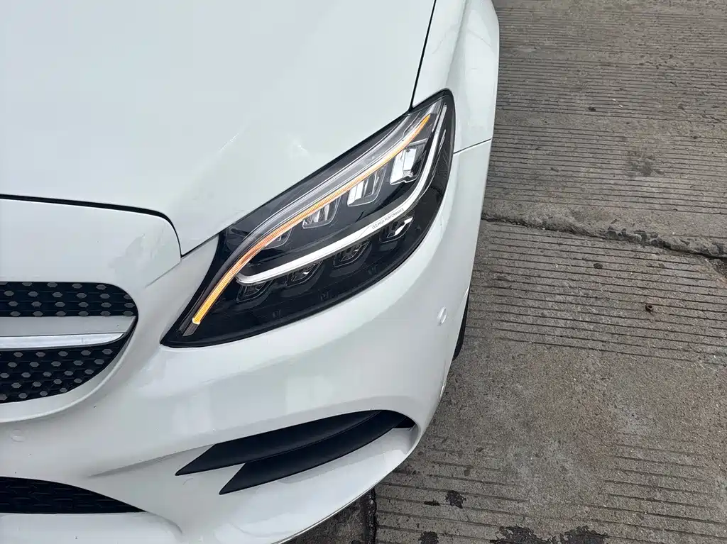 Mercedes-Benz C-Class 2018 — фото 5