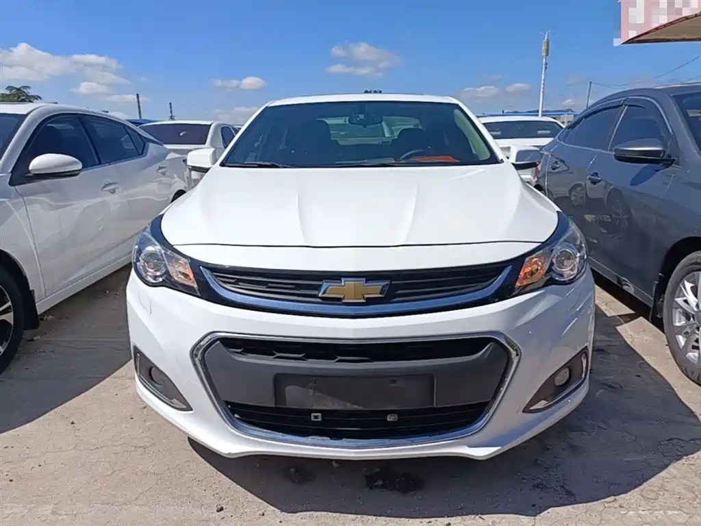 Chevrolet Malibu 2018 — фото 3
