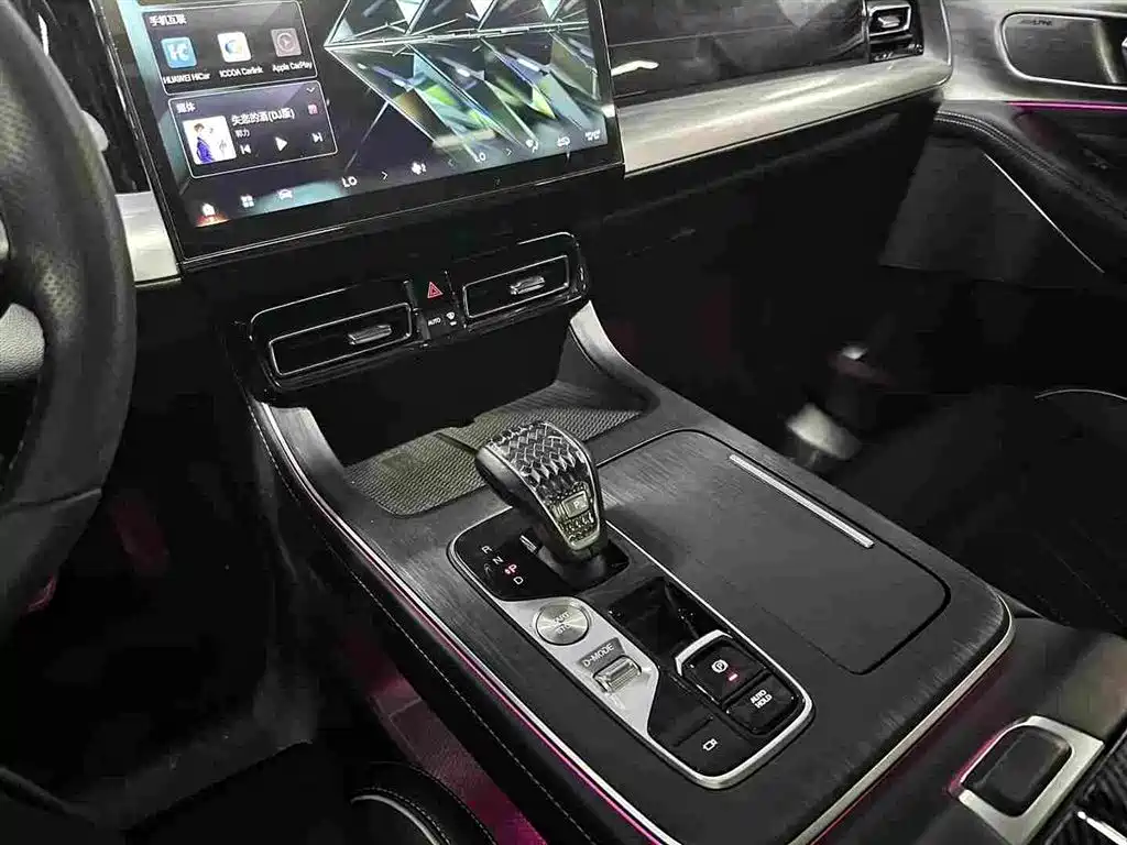 GAC Trumpchi GS8 2024 — фото 11