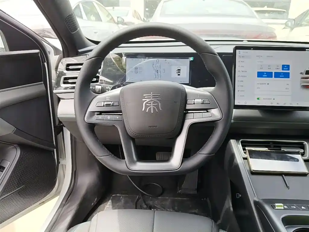 BYD Qin L 2026 — фото 11