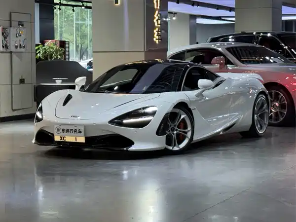 McLaren 720S 2020