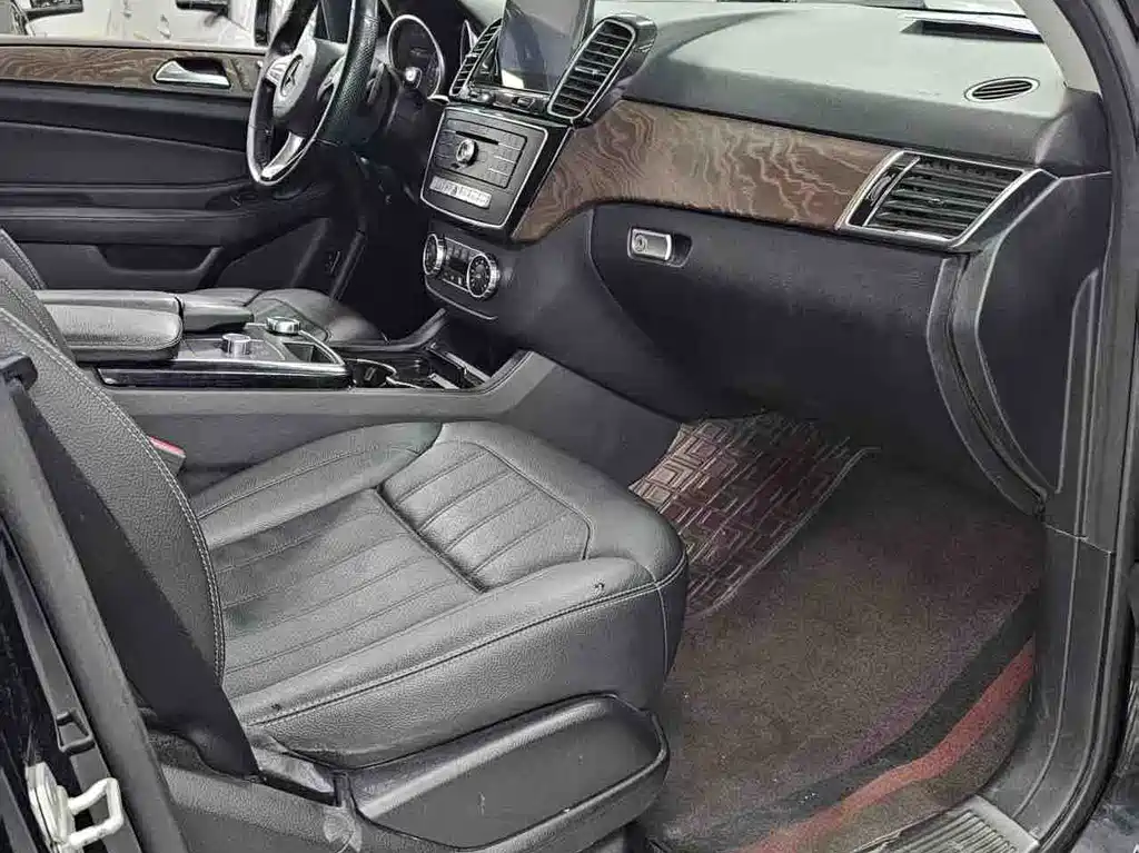 Mercedes-Benz GLE 2017