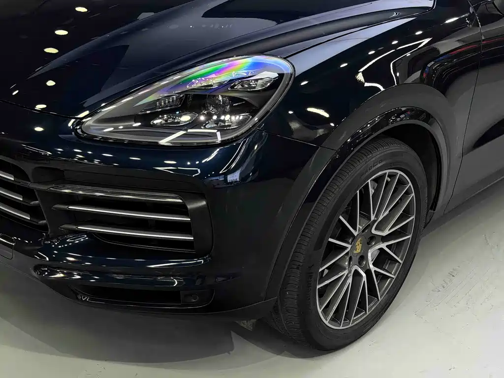 Porsche Cayenne 2021 — фото 11