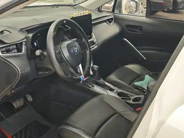 Toyota Frontlander 2024