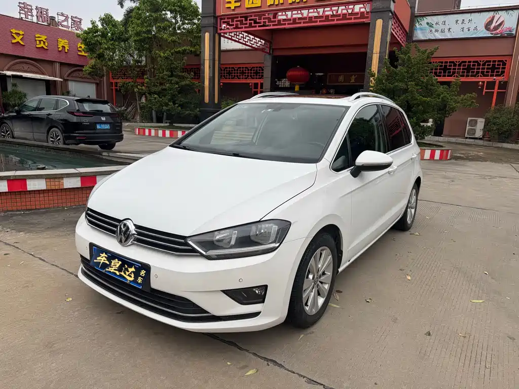 Volkswagen Golf Sportsvan 2018 — фото 1