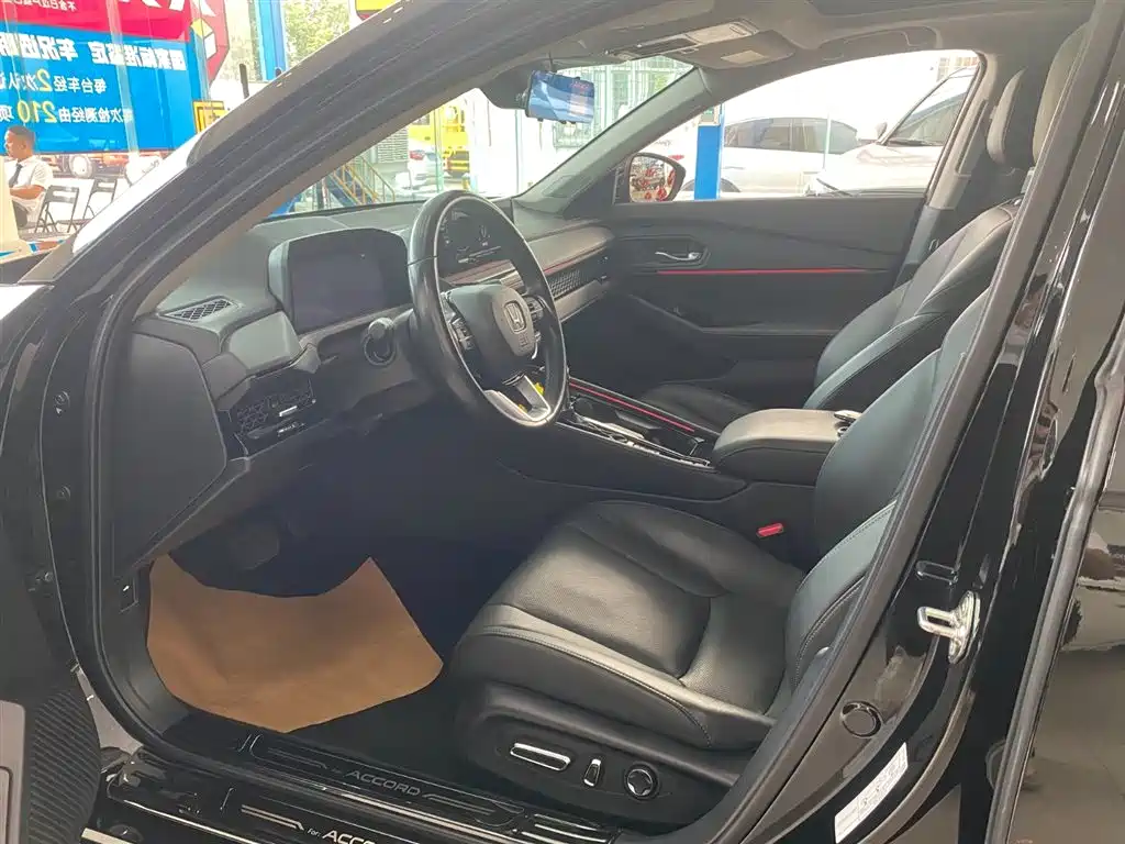 Honda Accord 2025