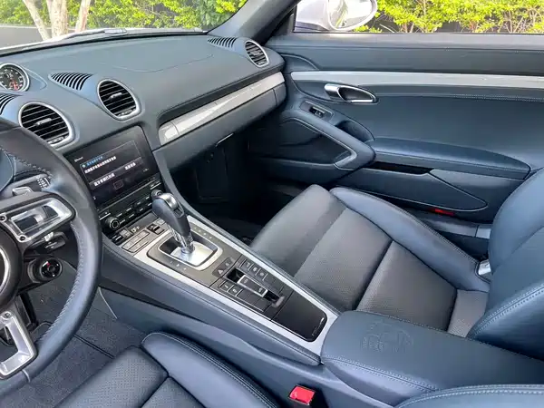 Porsche 718 2024