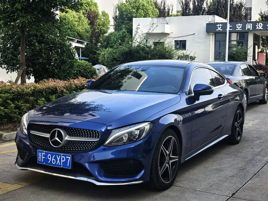 Mercedes-Benz C-Class 2018
