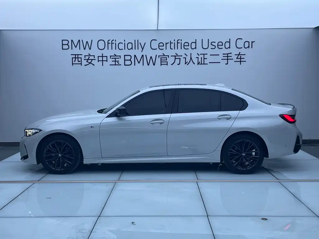 BMW 3 Series 2023