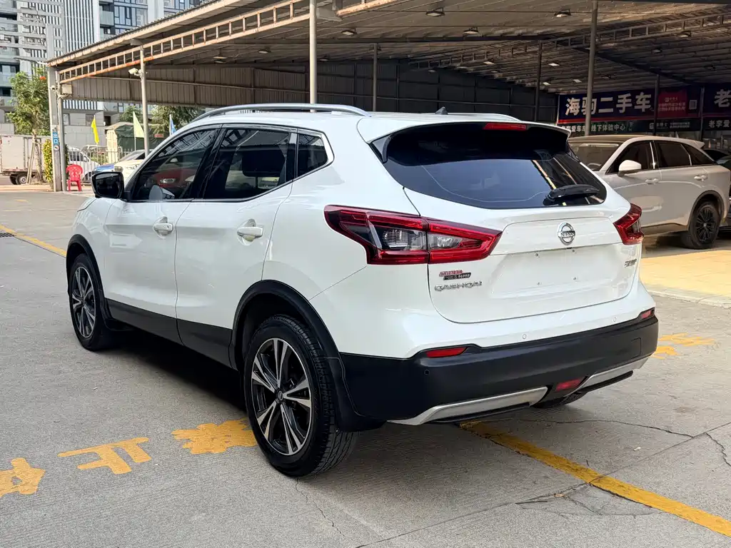 Nissan Qashqai 2022 — фото 5