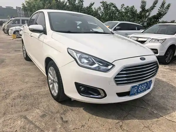Ford Escort 2016