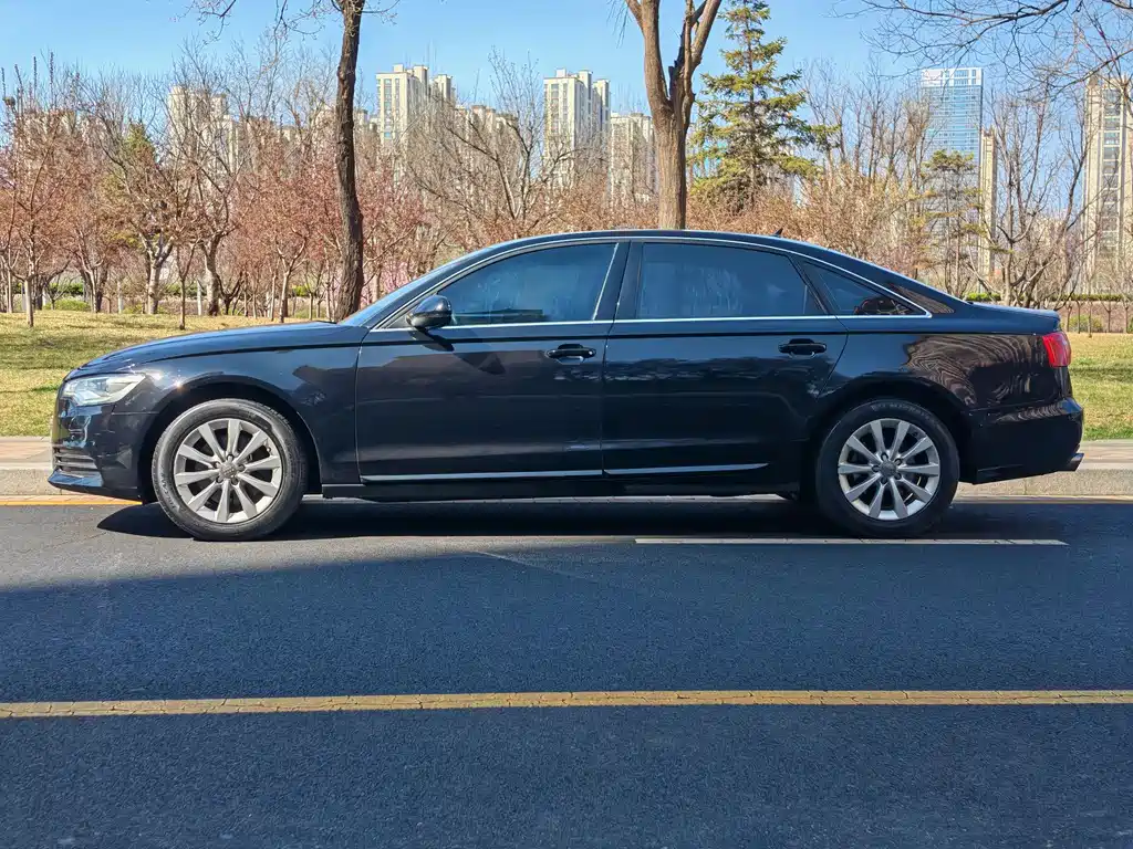Audi A6L 2015 — фото 4