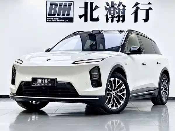 NIO ES6 2025