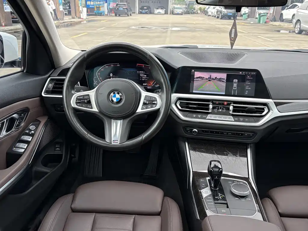 BMW 3 Series 2021