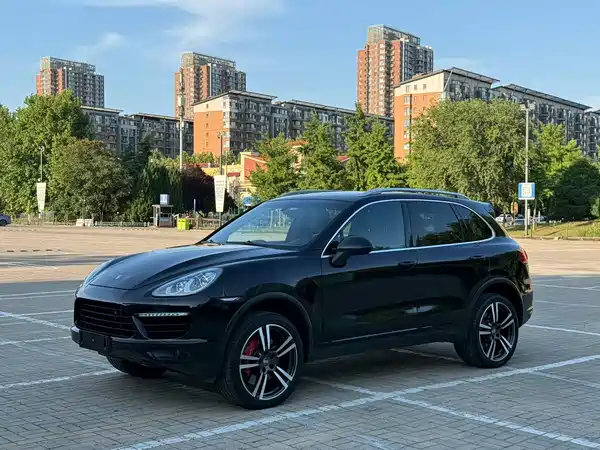 Porsche Cayenne 2011
