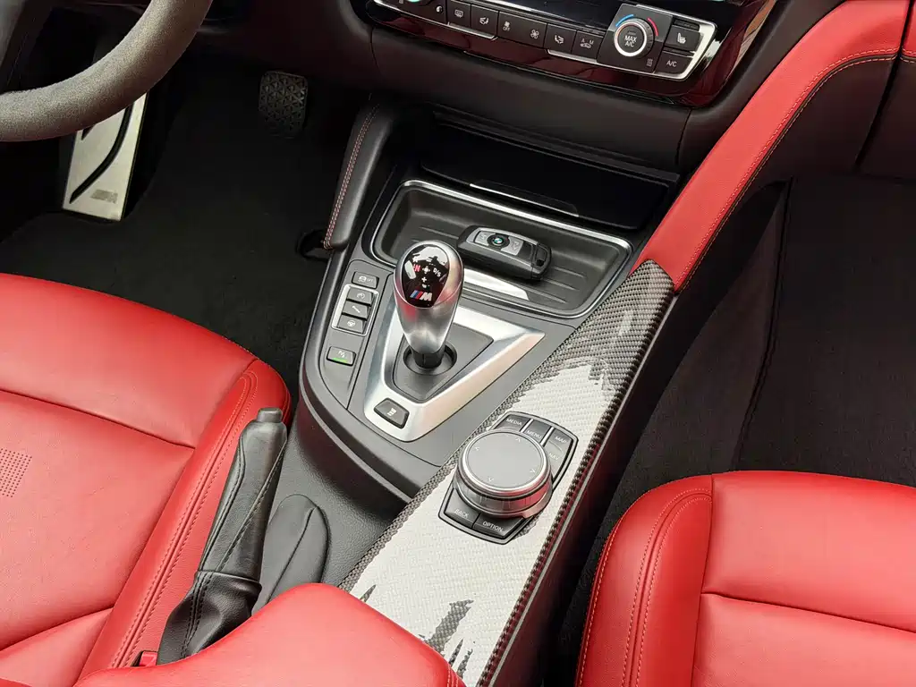 BMW M4 2020 — фото 17