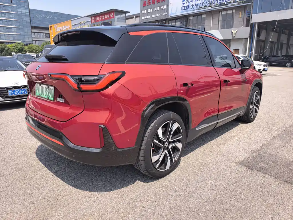 NIO ES6 2020