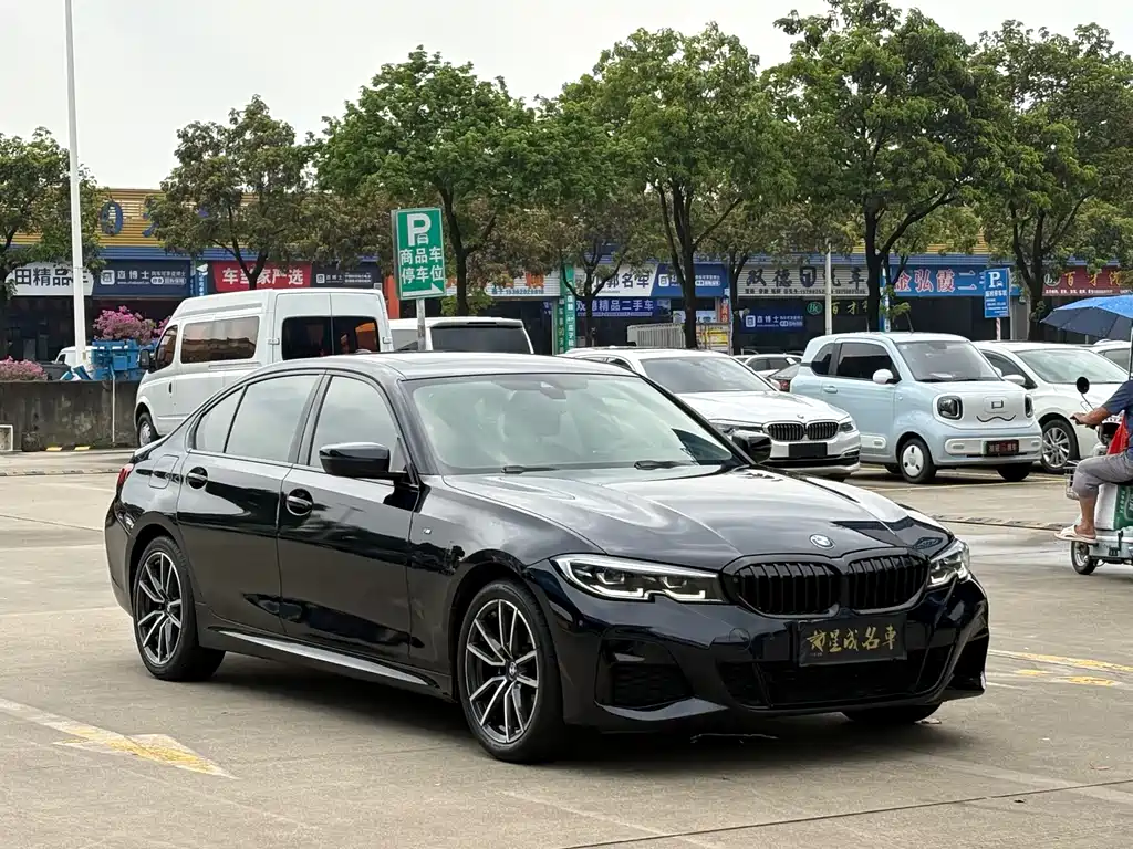 BMW 3 Series 2022