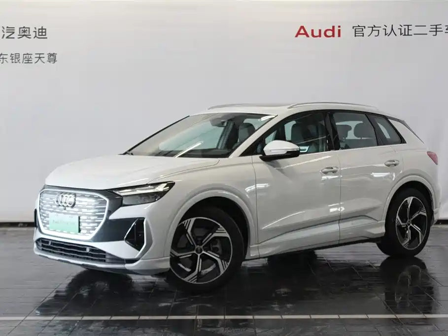 Audi Q4 e-tron 2025