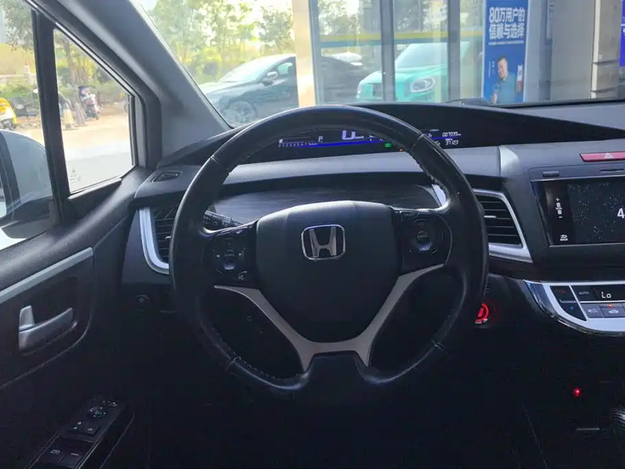 Honda Jade 2019 — фото 15
