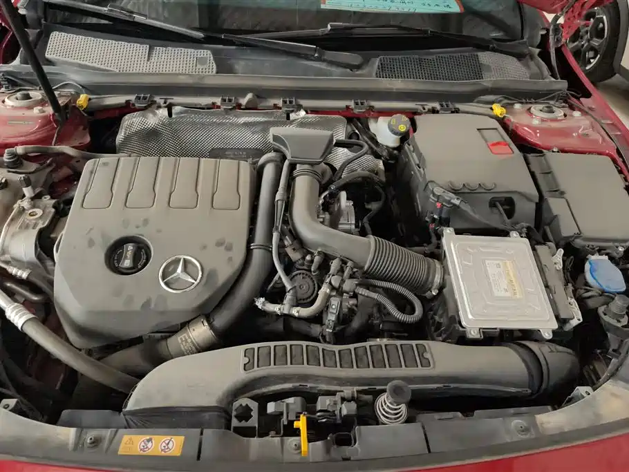 Mercedes-Benz A-Class 2022 — фото 10