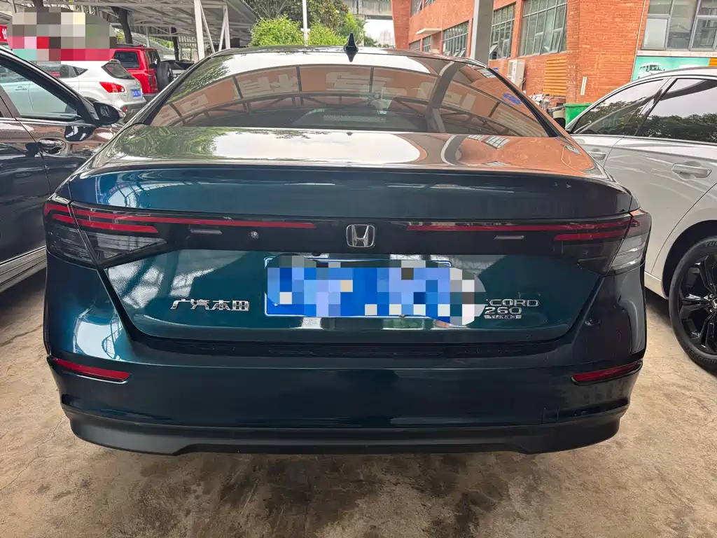 Honda Accord 2023 — фото 11
