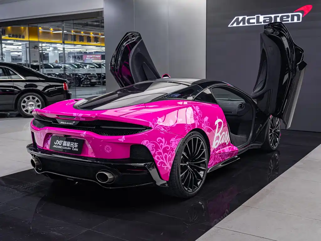 McLaren GT 2020 — фото 14