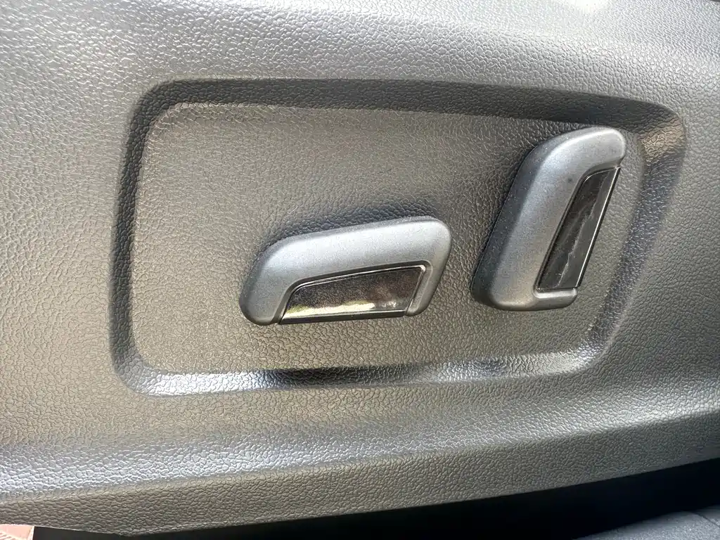 Mitsubishi Outlander 2022 — фото 11