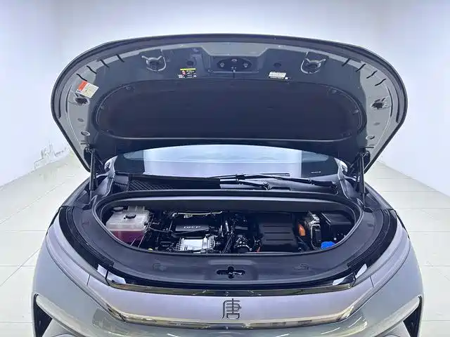 BYD Tang L 2025 — фото 12