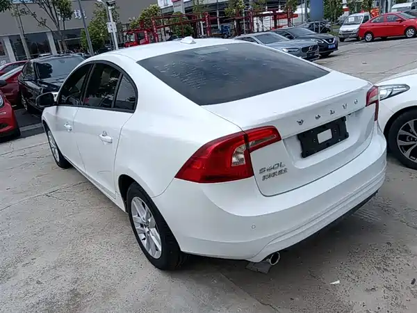 Volvo S60 2016