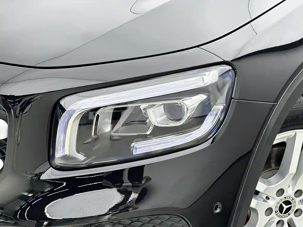 Mercedes-Benz GLB 2023 — фото 14