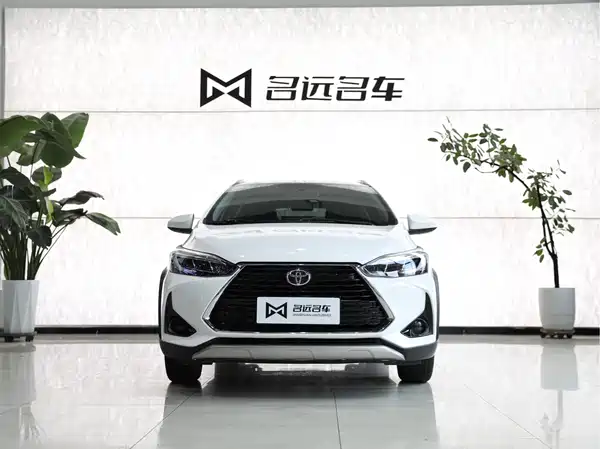 Toyota Yaris L 2022