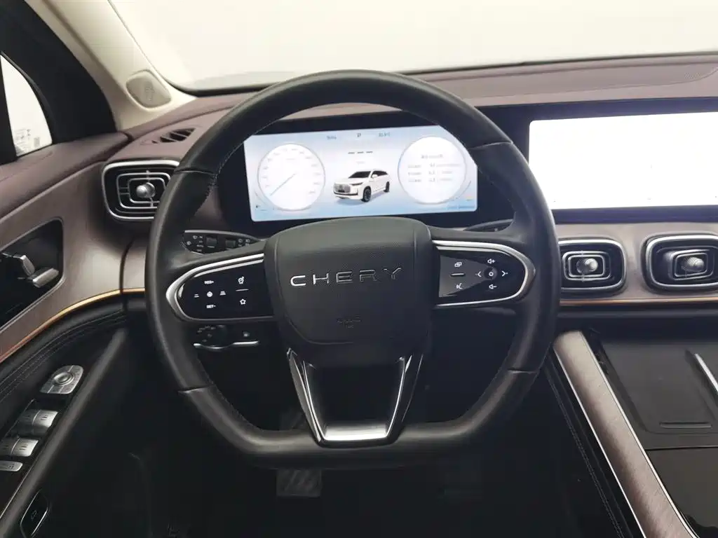 Chery Tiggo 9 C-DM 2024 — фото 11
