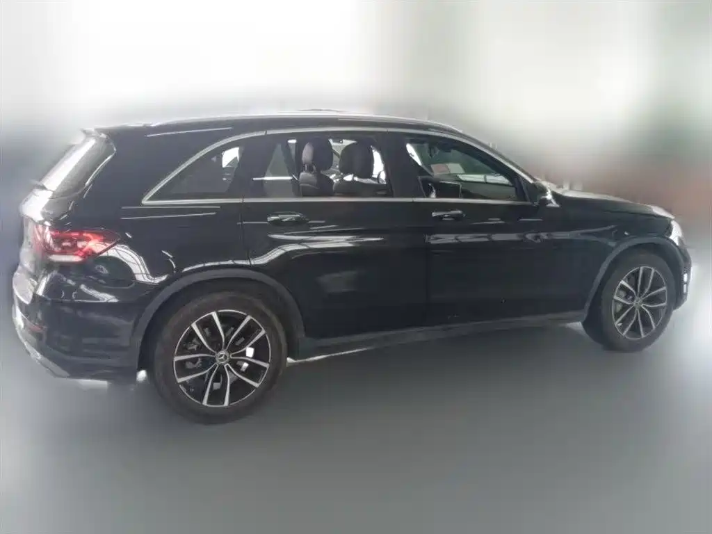 Mercedes-Benz GLC 2021 — фото 13