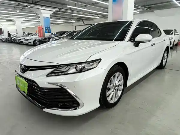 Toyota Camry 2022