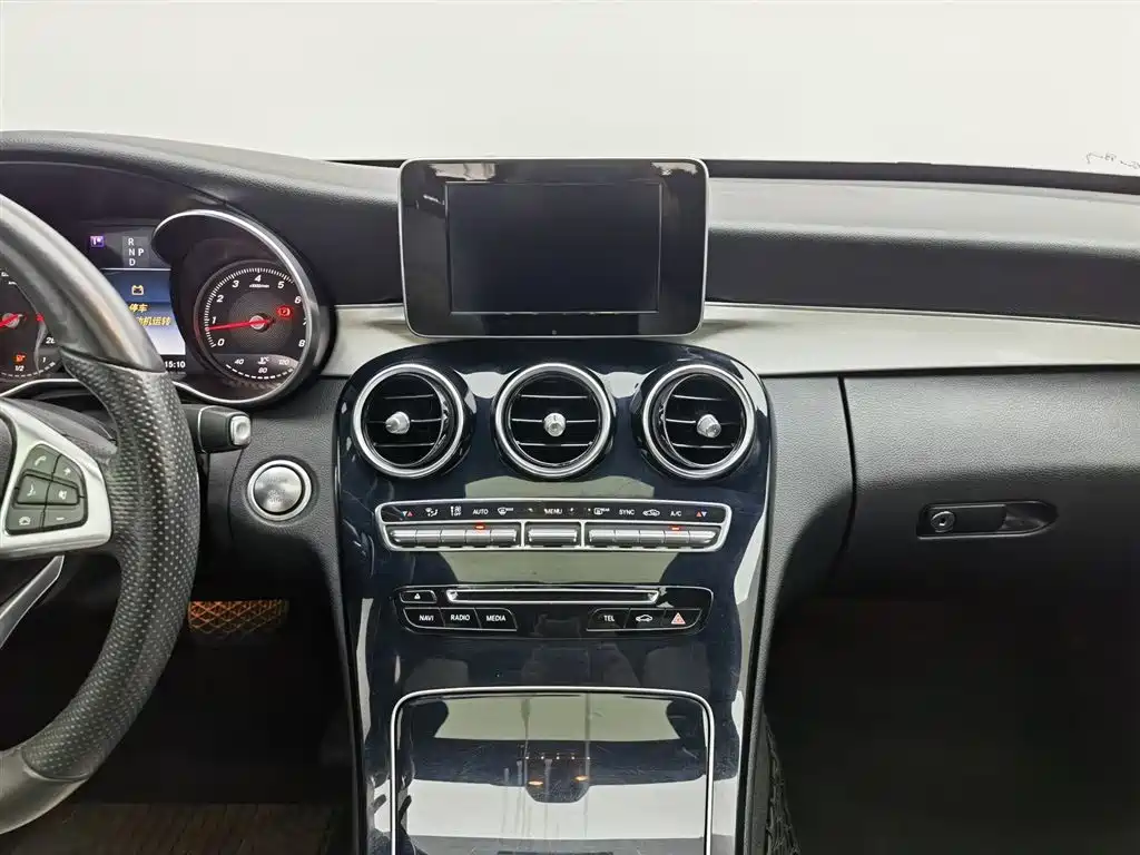 Mercedes-Benz C-Class 2017 — фото 12