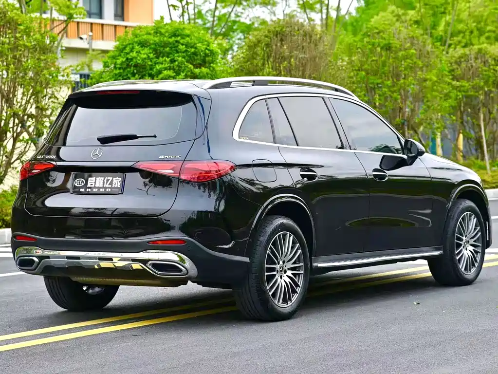 Mercedes-Benz GLC 2025 — фото 16