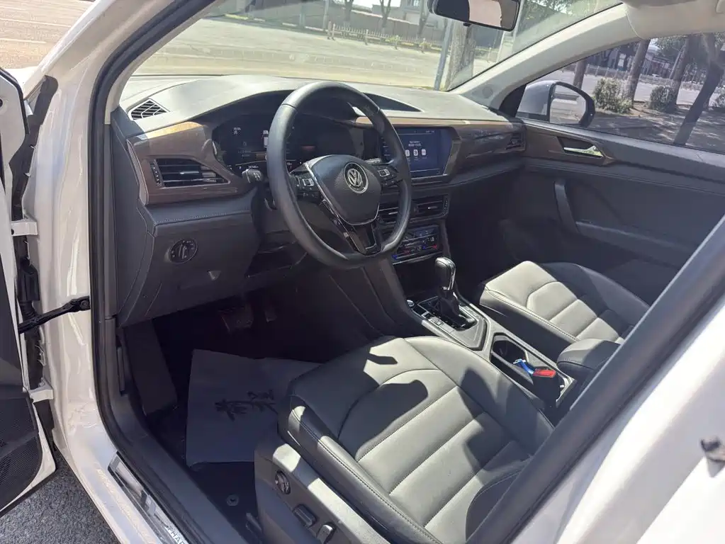 Volkswagen Tharu 2022