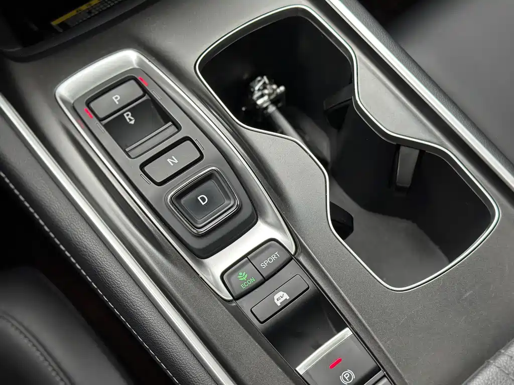 Honda Accord 2022 — фото 15