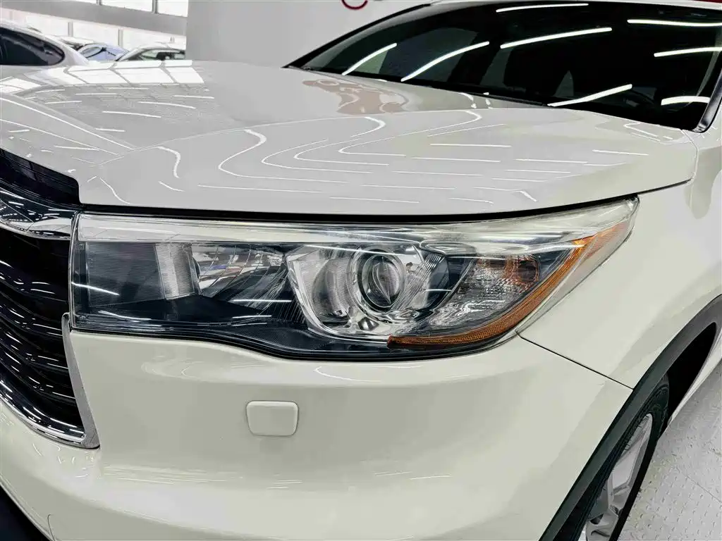 Toyota Highlander 2017 — фото 9