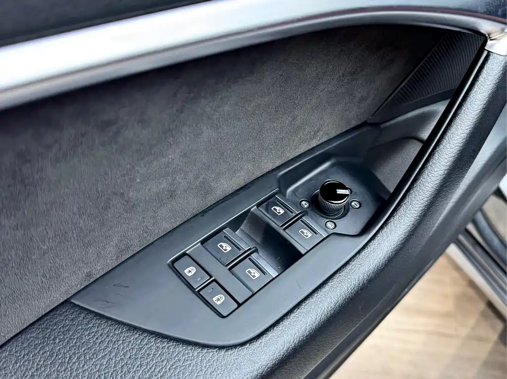 Audi A6L 2019 — фото 11