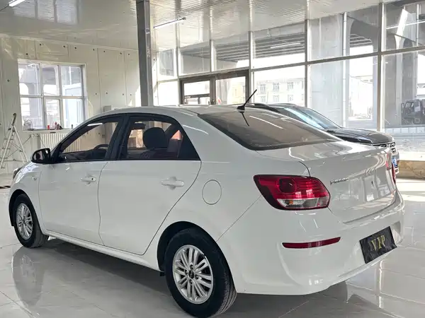 Kia Pegas 2020